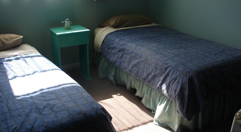 Хостел Brunnerton Lodge and Backpackers