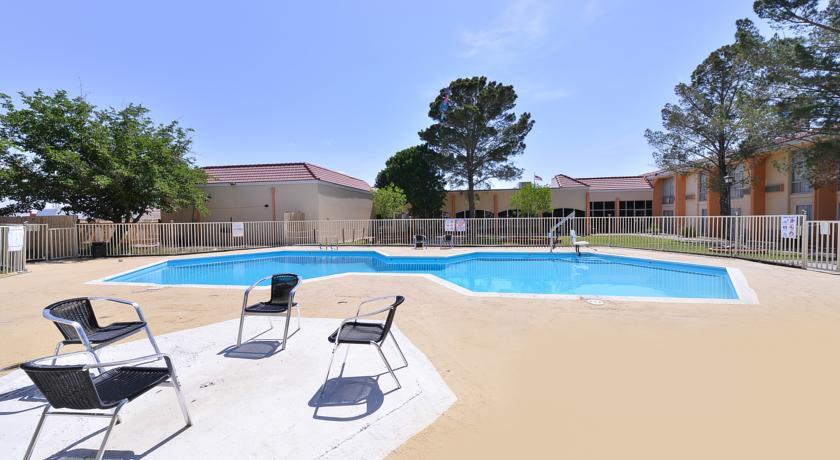 Отель Quality Inn Pecos