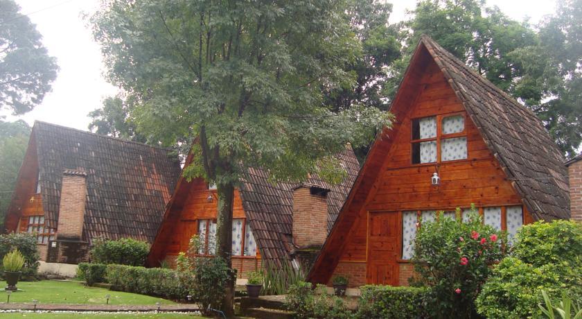 Отель Villas Avandaro