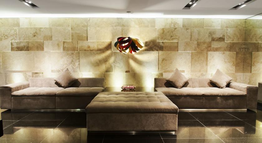 Arawi Lima Hotel