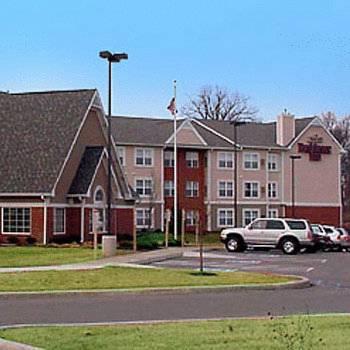 Отель Residence Inn Fort Wayne Southwest