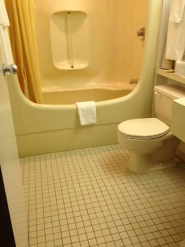 Отель Days Inn Kenora