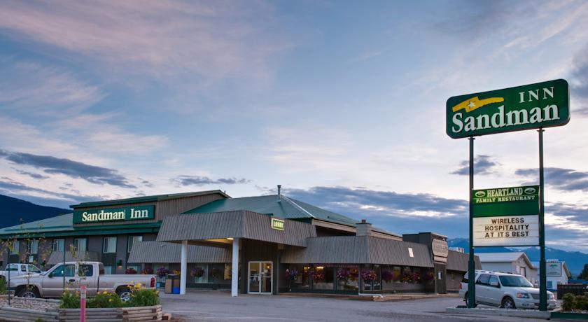 Отель Sandman Inn McBride