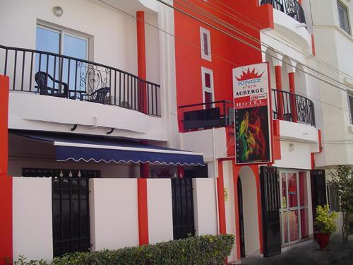 Kingz Plaza Hotel
