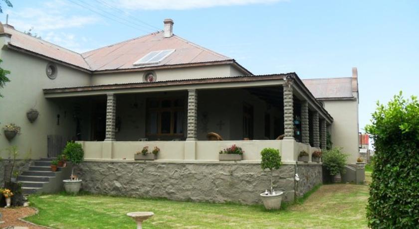 Отель Paarl Diamant Equestrian and Guest farm