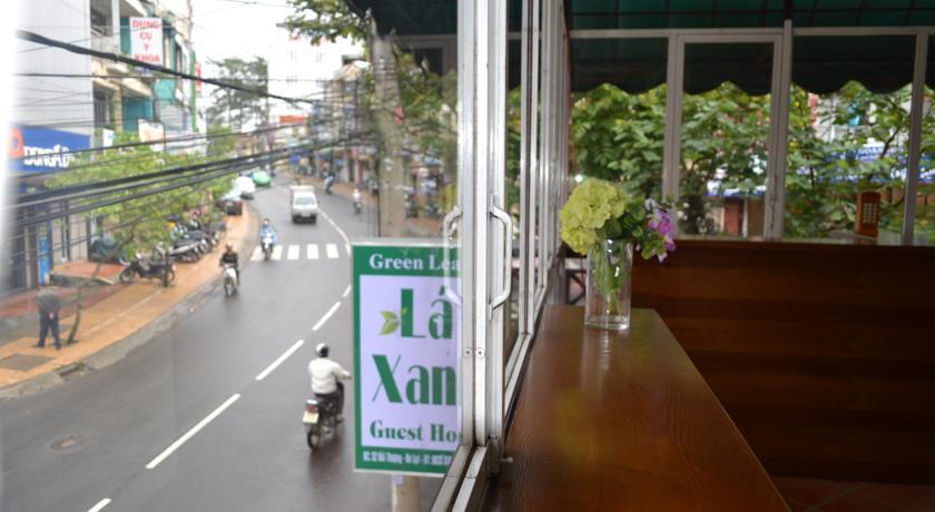 Green Leaves