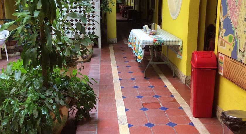 Hostal Real