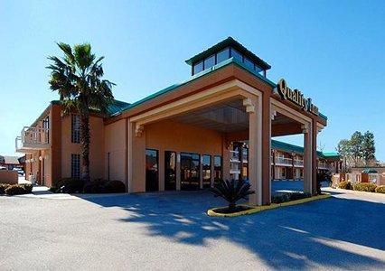 Отель Quality Inn Alexandria