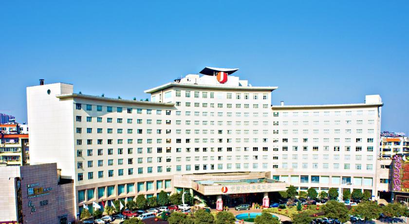 Отель Huarui Danfeng Jianguo Hotel