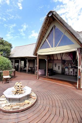 Отель Bush Lodge