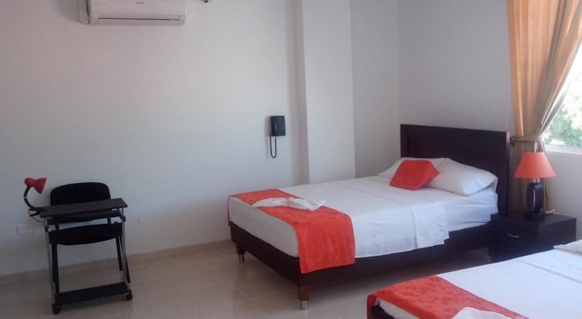 Отель Hotel Torres del Llano