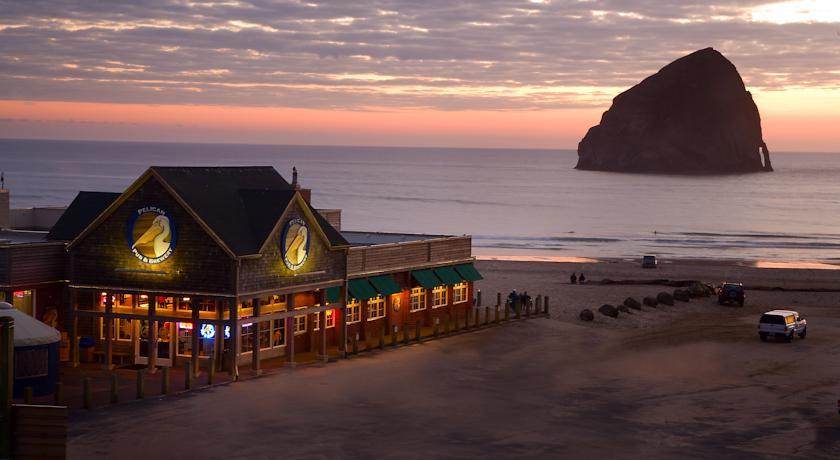 Отель Inn at Cape Kiwanda