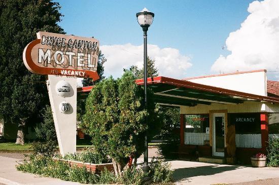 Отель Bryce Canyon Motel