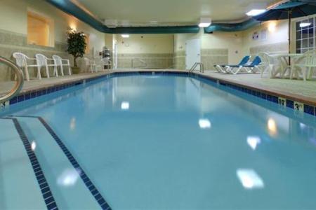 Отель Country Inn & Suites El Dorado