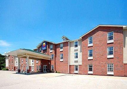Отель Comfort Inn & Suites - Chesterfield