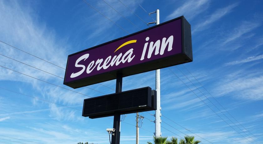Отель Serena Inn