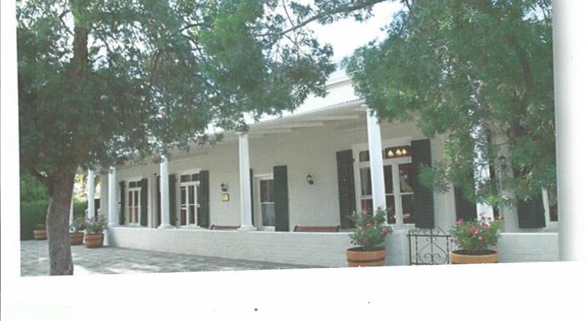 Гостевой дом Aa'Qtansisi Guesthouse