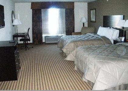 Отель Comfort Inn & Suites Newton