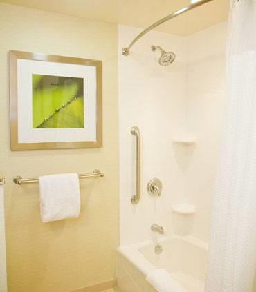 Отель Courtyard by Marriott Philadelphia Springfield