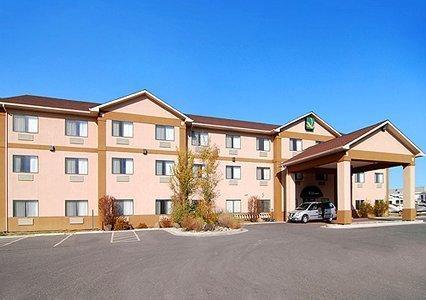 Отель Quality Inn & Suites Montrose