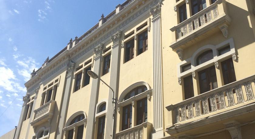 Hostal Roma Continental II