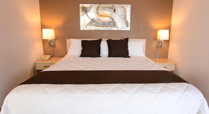 Отель Burlington Inn