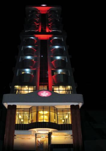 Отель Sleep Inn Hotel - City Centre