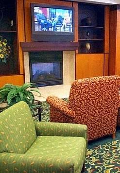Отель Fairfield Inn and Suites Youngstown Austintown