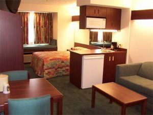 Отель Microtel Inn & Suites Meridian