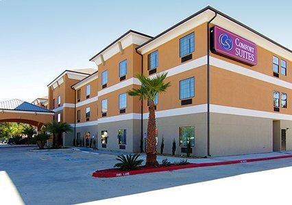 Отель Comfort Suites Sulphur