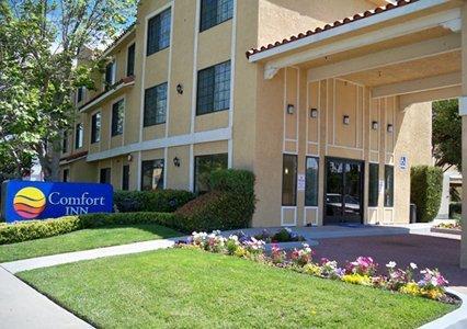 Отель Comfort Inn Ventura Beach