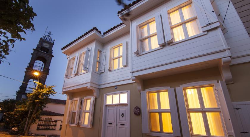 Отель Quarante Hotel