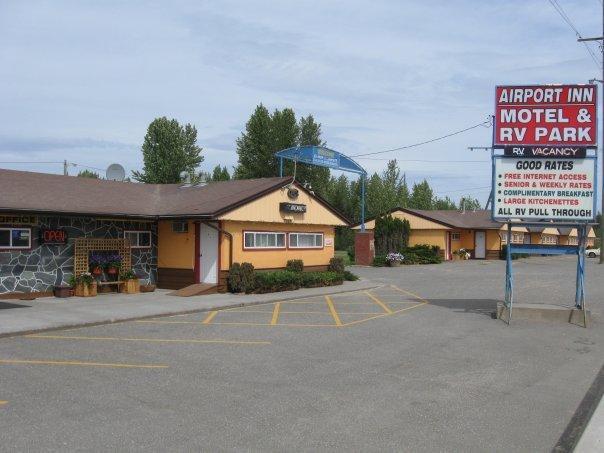 Отель Airport Inn Motel & RV Park
