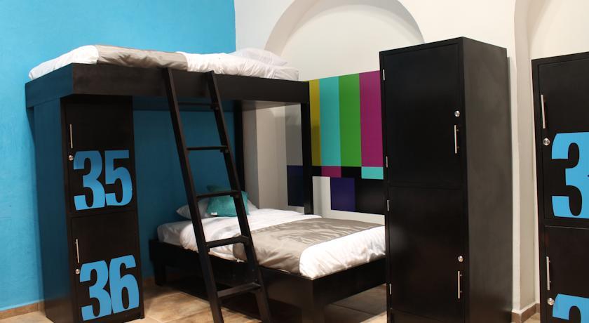 Хостел Hostal El Armario