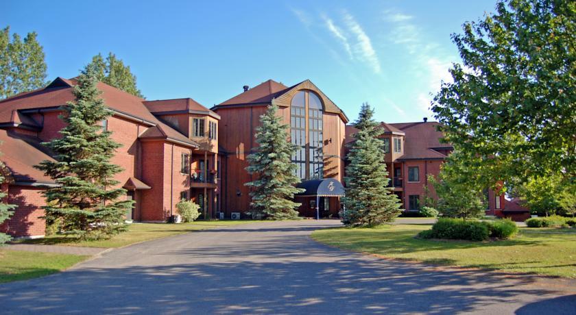 Отель L'Auberge Du Lac St-Pierre