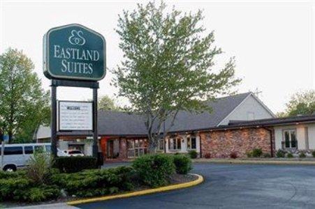 Отель Eastland Suites Hotel & Conference Center Urbana