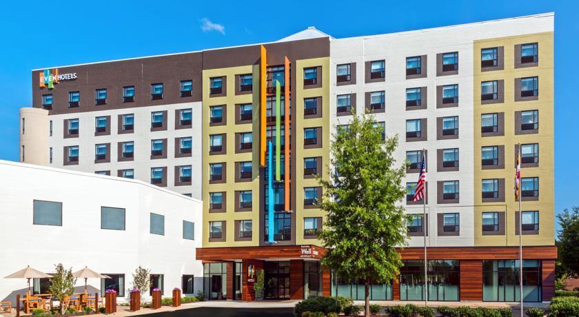 Отель EVEN Hotel Rockville