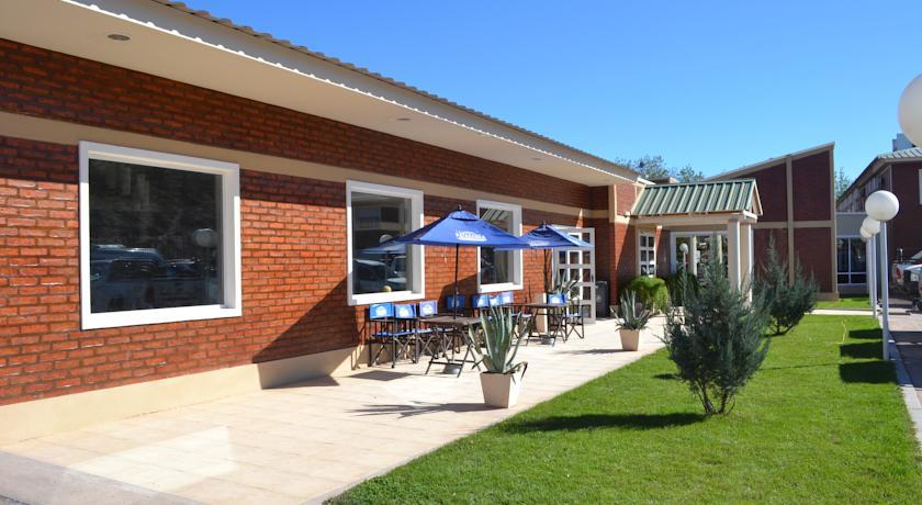 Отель Hotel Sol de Añelo