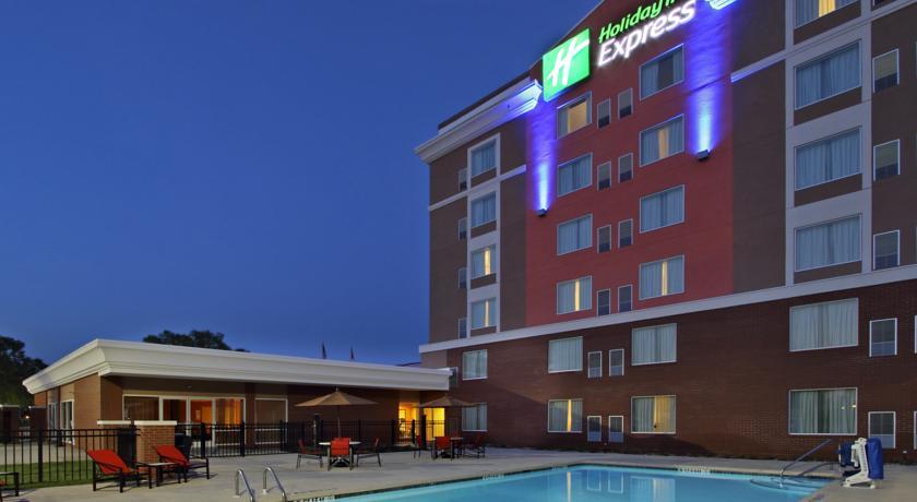 Отель Holiday Inn Express Augusta East