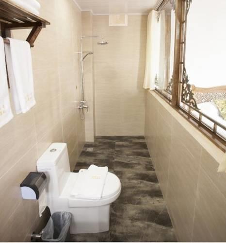 Отель Three Wells Inn