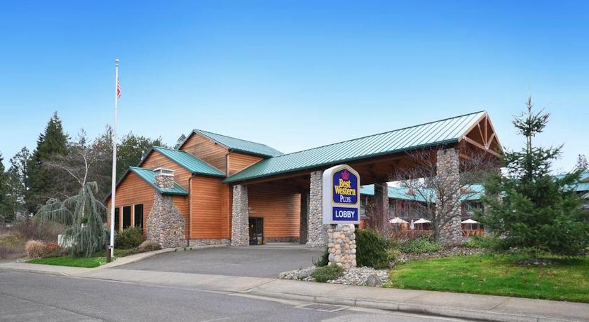Отель BEST WESTERN PLUS Hartford Lodge