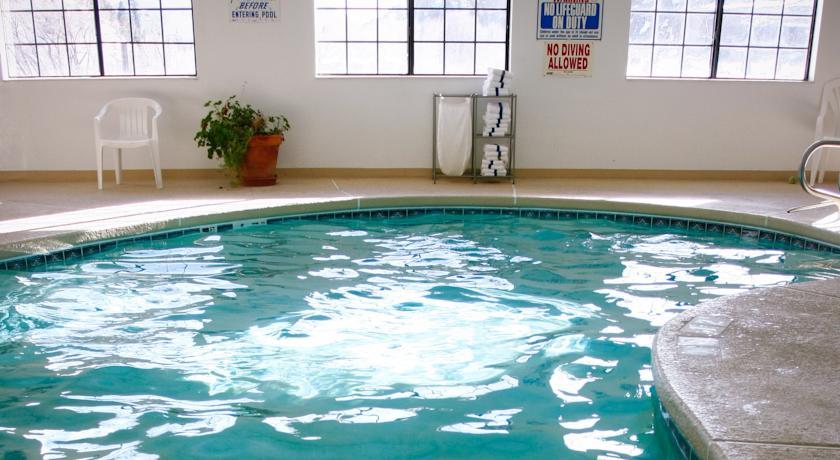 Отель Allington Inn & Suites South Fork