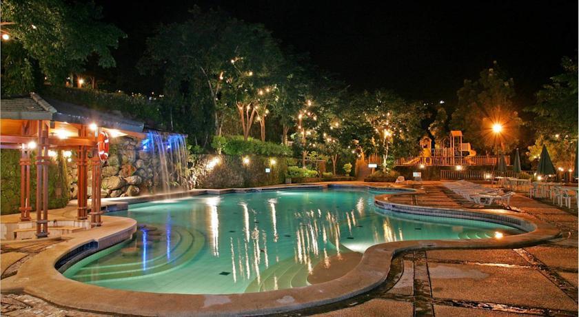 Отель Canyon Woods Resort Club