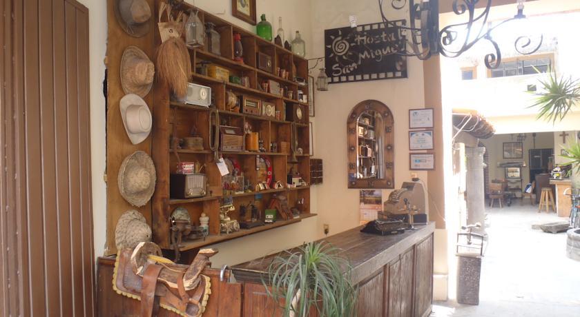 Отель Hotel San Miguel de los Recuerdos