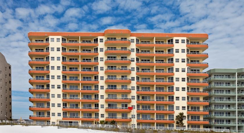 Отель The Enclave by Wyndham Vacation Rentals
