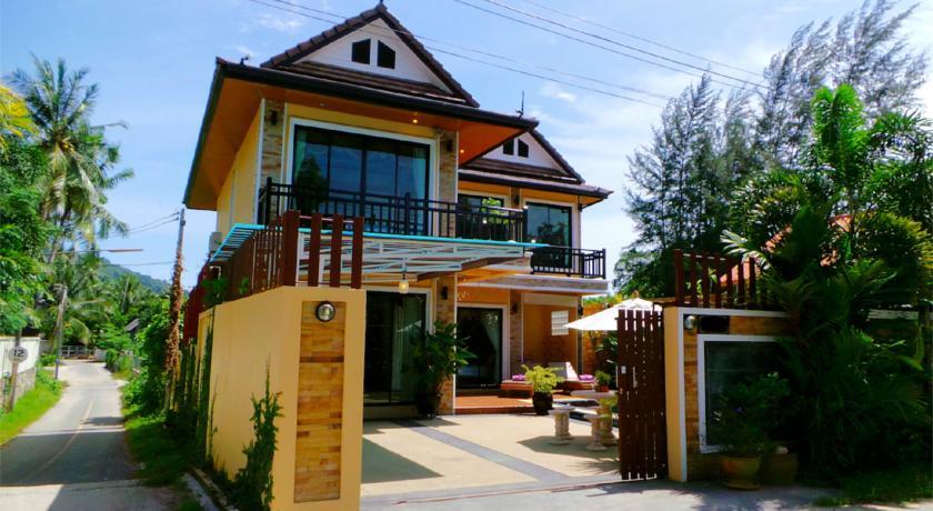 Bangtao Holiday Villa