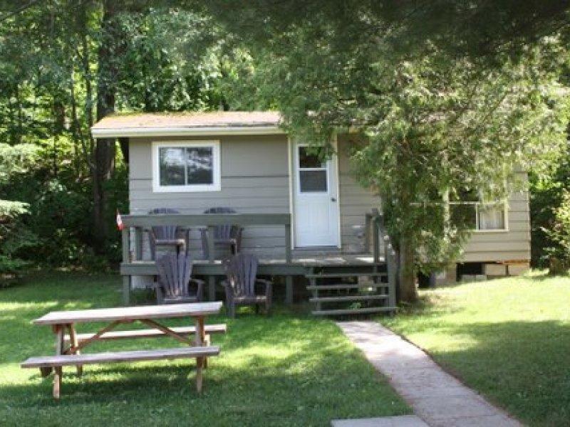 Отель Healey Lake Lodge