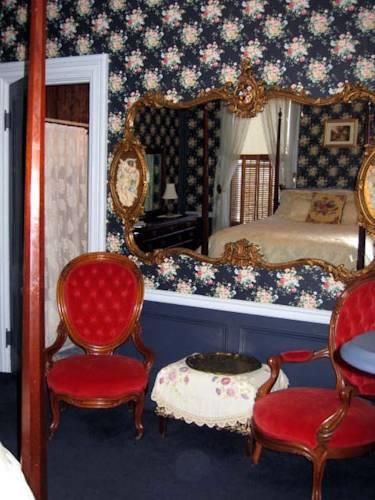 Отель Everitt House