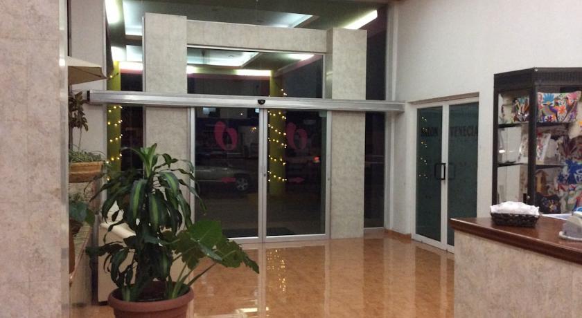 Отель Hotel del Valle Inn