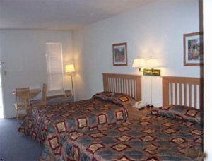 Отель Knights Inn Cisco